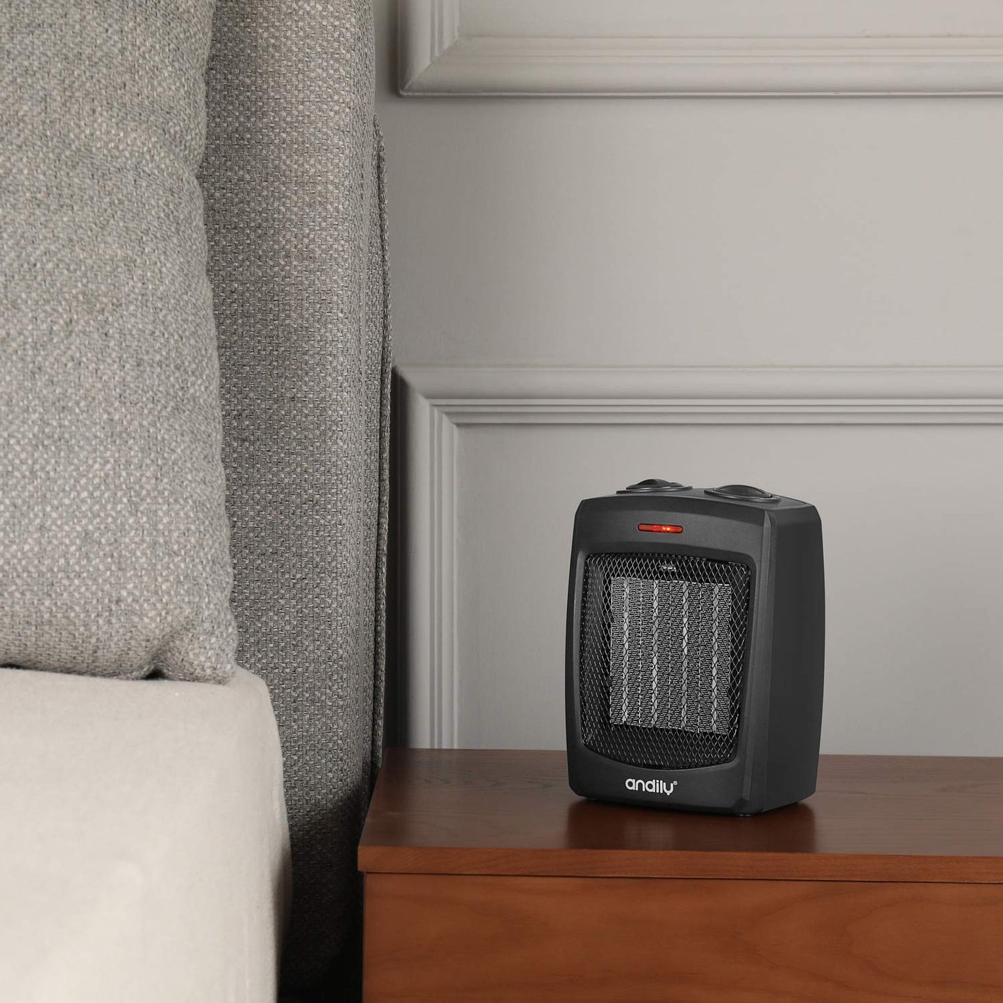 Ceramic Small Heater with Thermostat, Quiet and Compact - Black